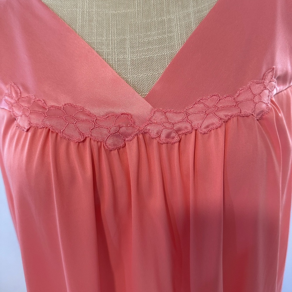 Vintage Vanity Fair Salmon House Dress with Floral Detail Size Large
